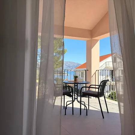 Apartments Verde Lumbarda
