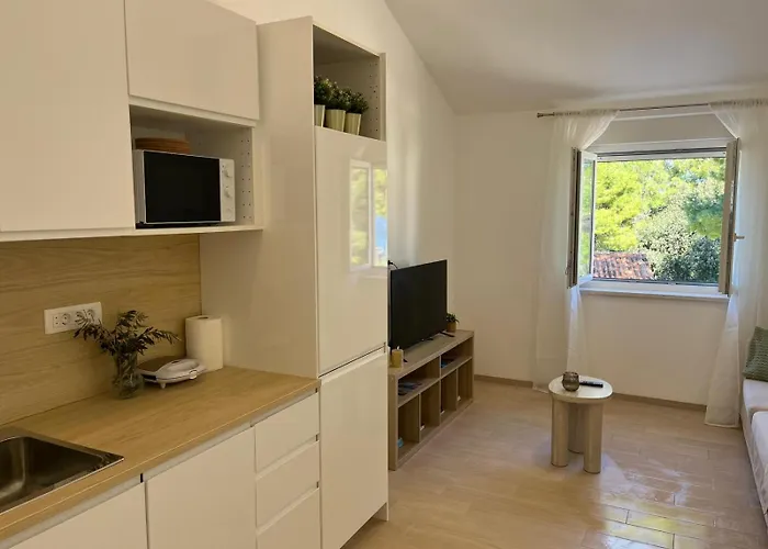 Apartments Verde شقة *