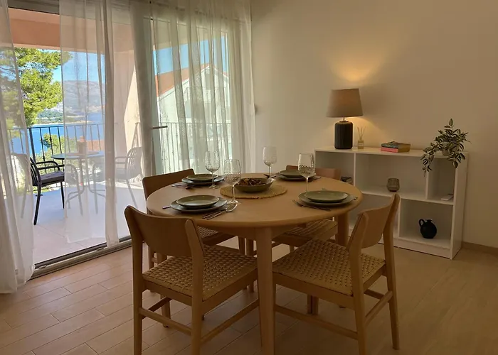 Apartments Verde شقة *