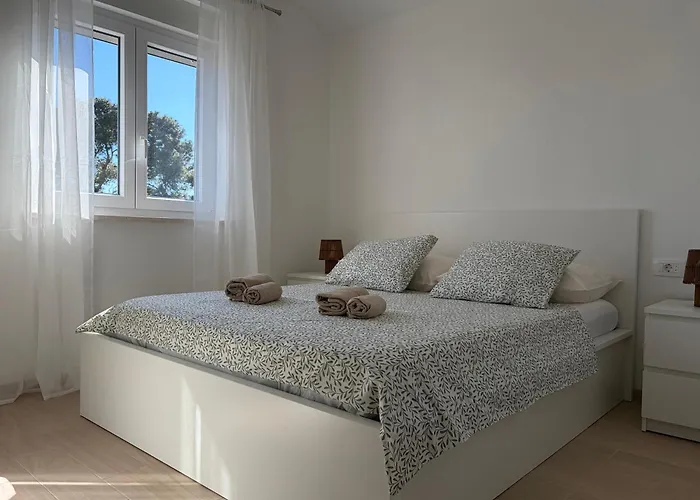 Apartments Verde شقة