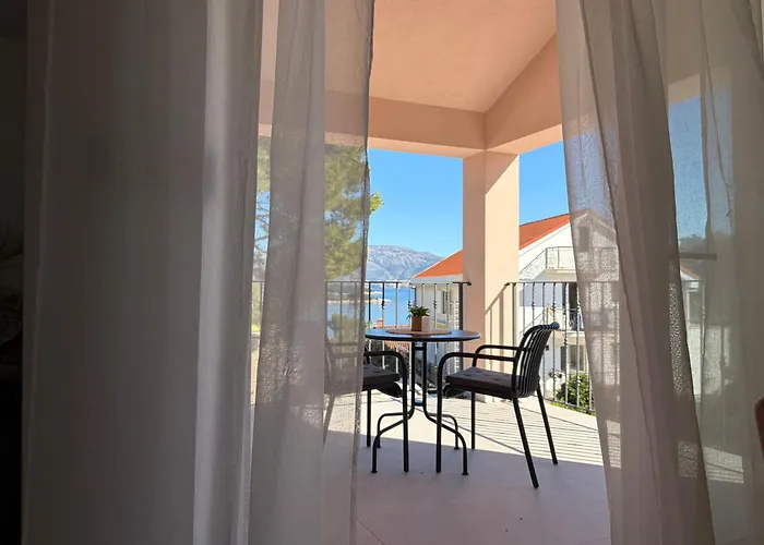 Apartments Verde Lumbarda